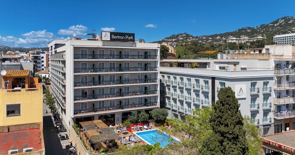 AQUA Hotel Bertran Park - zdjęcie 2