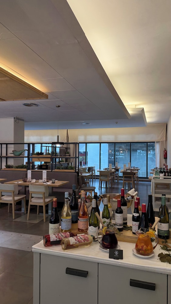 AQUA Hotel Bertran Park - Adults Recommended — Restaurant & bars in Lloret de Mar, Catalonia