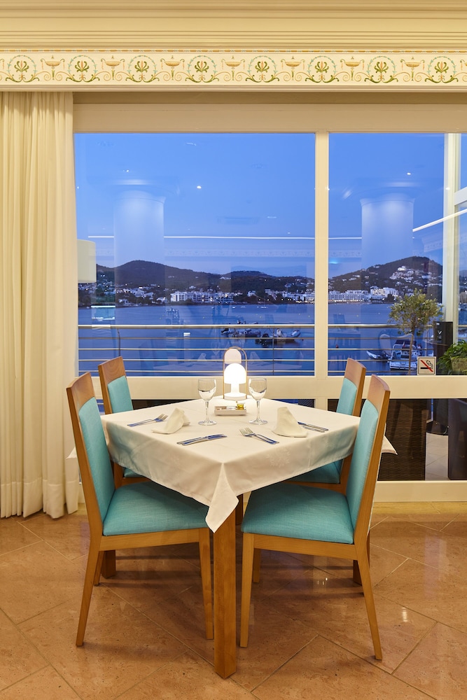 Argos Hotel — Restaurant & bars in Ibiza Town, Balearic Islands