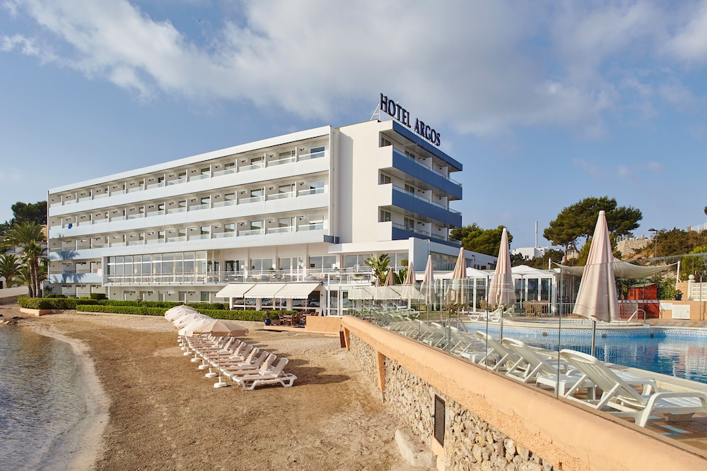 Argos Hotel — Hotel building in Ibiza Town, Balearic Islands