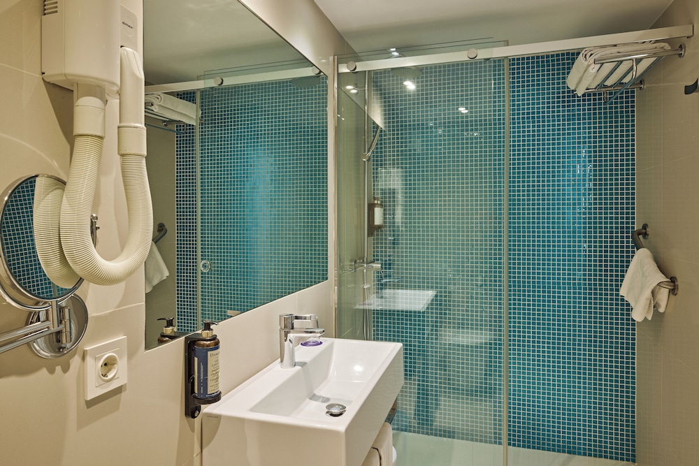 Argos Hotel — Hotel rooms in Ibiza Town, Balearic Islands