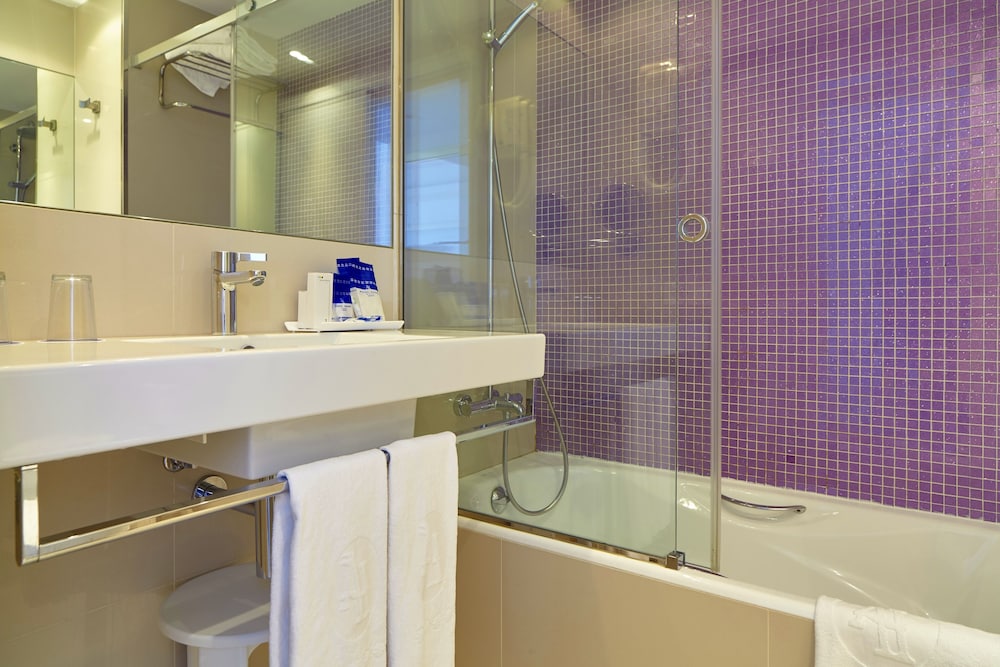 Argos Hotel — Hotel rooms in Ibiza Town, Balearic Islands