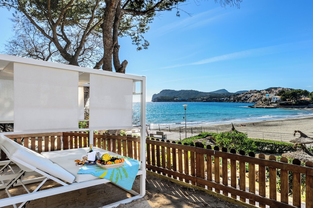 Hotel Vibra Beverly Playa — Beach in Peguera, Balearic Islands