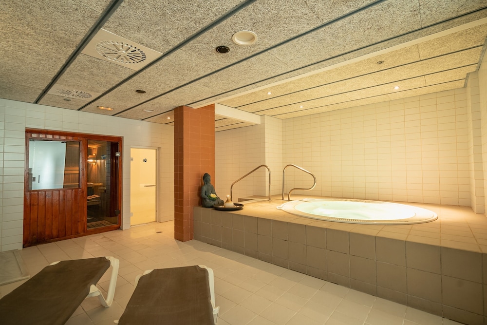 Blaumar Hotel Salou — Spa in Salou, Catalonia