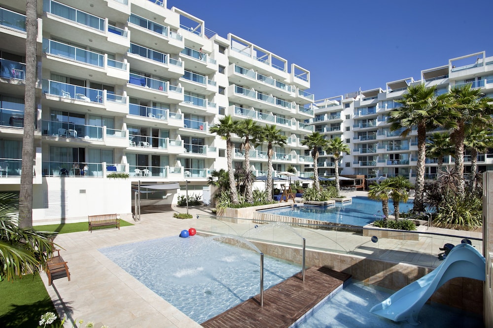 Blaumar Hotel Salou — Swimming pool in Salou, Catalonia