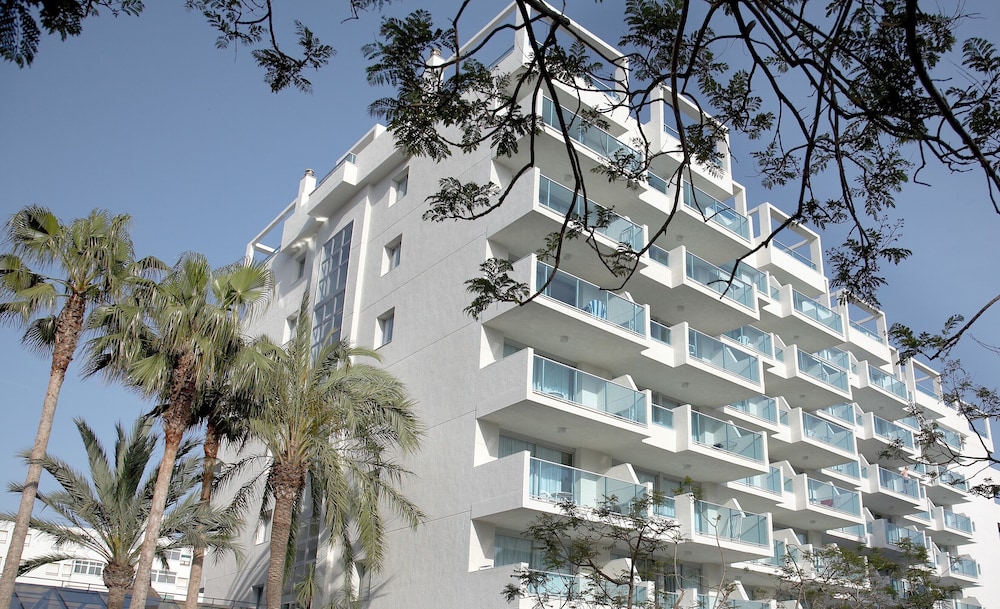 Blaumar Hotel Salou — Hotel building in Salou, Catalonia