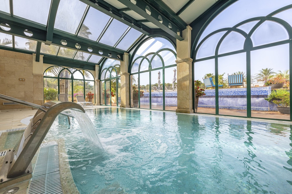 Denia Marriott La Sella Golf Resort & Spa — Swimming pool in Denia, Valencian Community