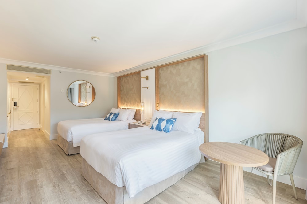 Denia Marriott La Sella Golf Resort & Spa — Hotel rooms in Denia, Valencian Community