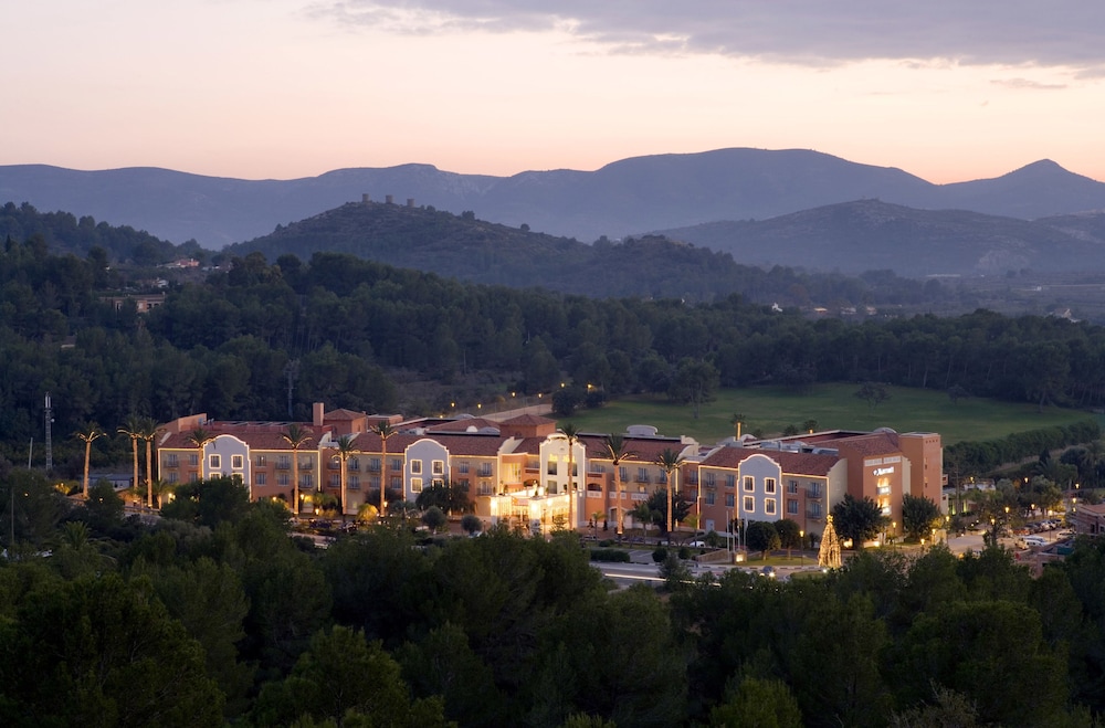Denia Marriott La Sella Golf Resort & Spa — Hotel building in Denia, Valencian Community