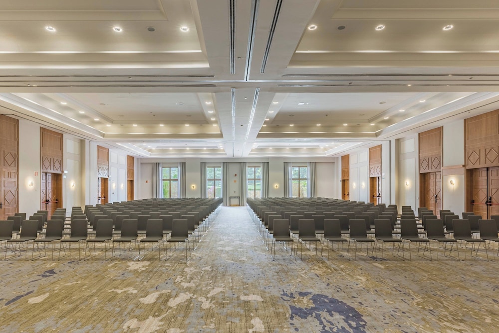 Denia Marriott La Sella Golf Resort & Spa — Hotel building in Denia, Valencian Community