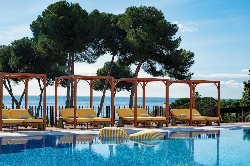 Don Carlos Marbella — Swimming pool in Marbella, Andalusia