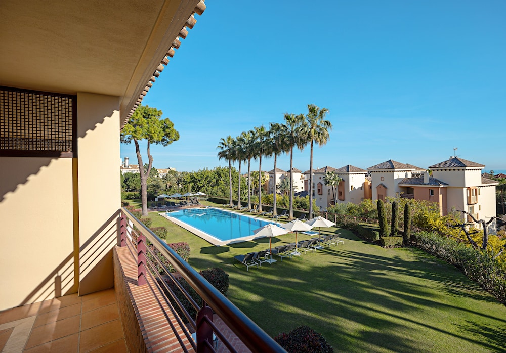 Don Carlos Marbella — Swimming pool in Marbella, Andalusia