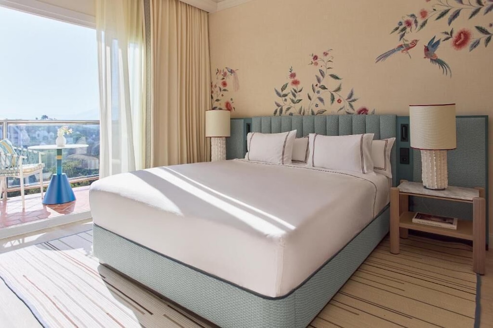 Don Carlos Marbella — Hotel rooms in Marbella, Andalusia
