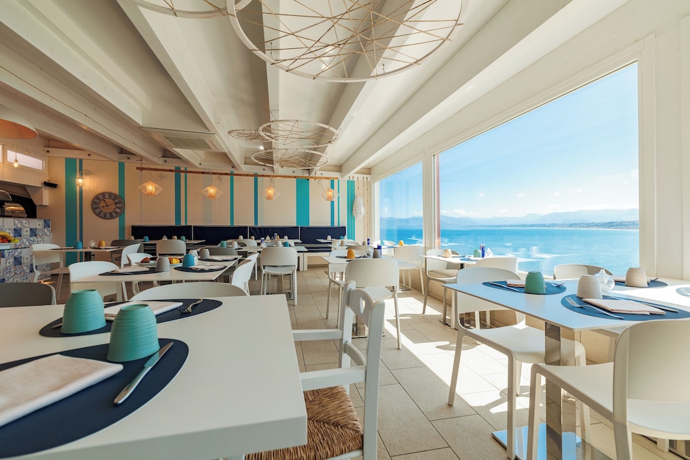 Marina di Petrolo Hotel & SPA — Restaurant & bars in Castellammare del Golfo, Sicily