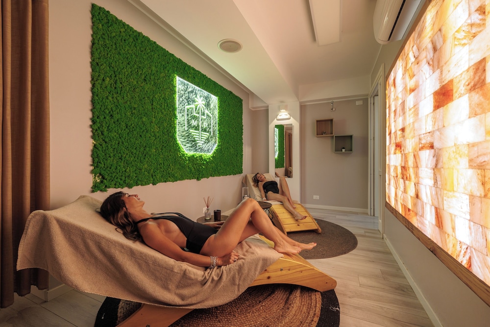 Marina di Petrolo Hotel & SPA — Hotel rooms in Castellammare del Golfo, Sicily