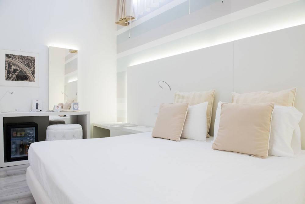 Marina di Petrolo Hotel & SPA — Hotel rooms in Castellammare del Golfo, Sicily