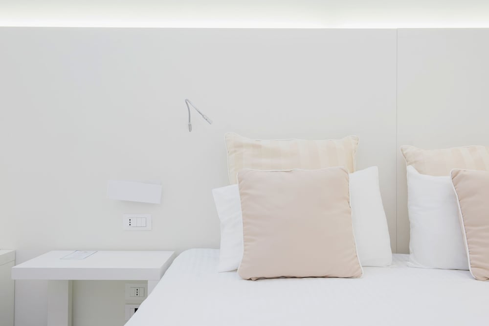 Marina di Petrolo Hotel & SPA — Hotel rooms in Castellammare del Golfo, Sicily