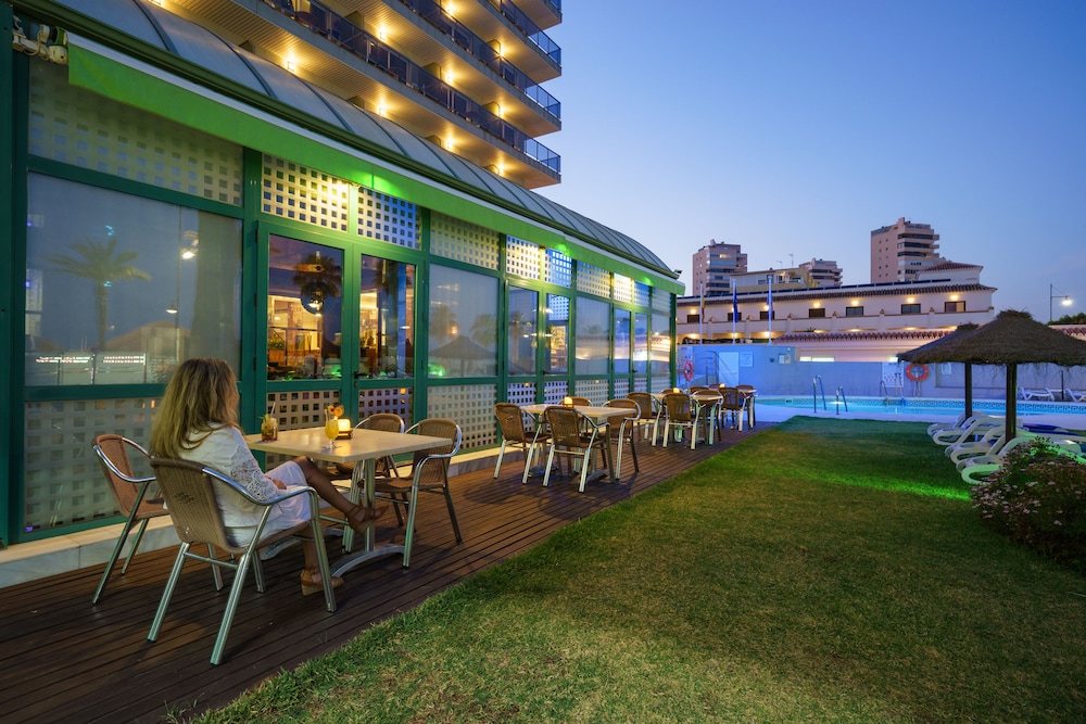 Hotel Isabel — Restaurant & bars in Torremolinos, Andalusia
