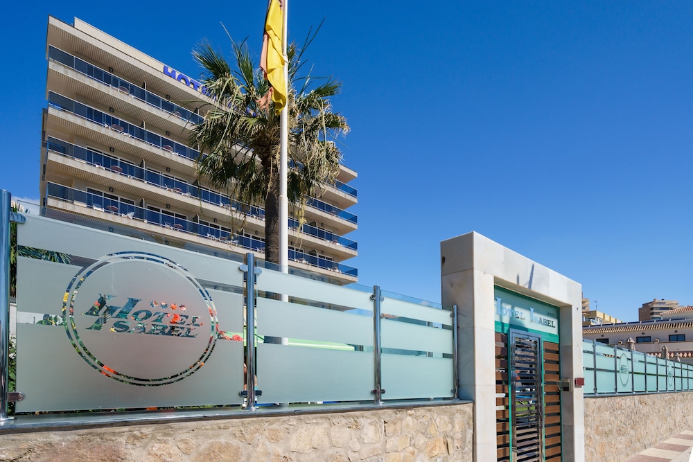 Hotel Isabel — Hotel building in Torremolinos, Andalusia