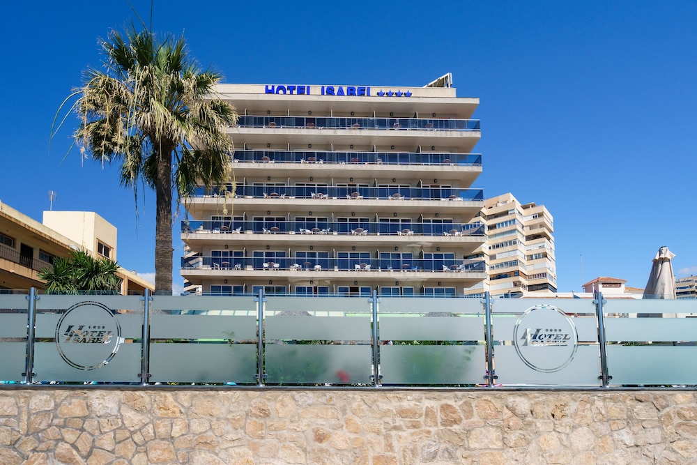 Hotel Isabel — Hotel building in Torremolinos, Andalusia