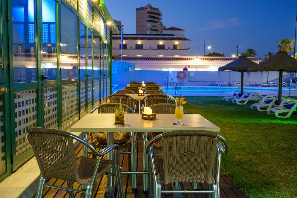 Hotel Isabel — Restaurant & bars in Torremolinos, Andalusia