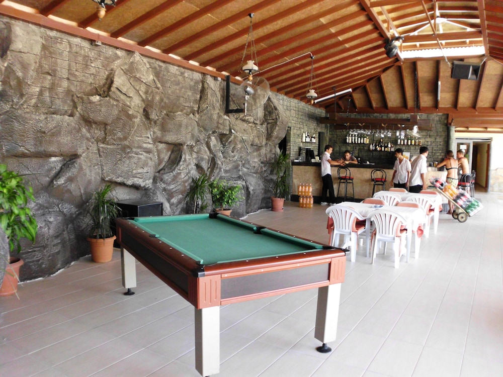 Side Kervan Hotel — Sports & recreation in Side