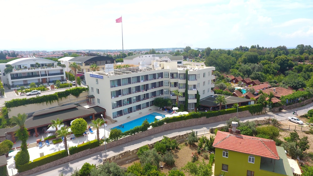 Side Kervan Hotel — Hotel building in Side
