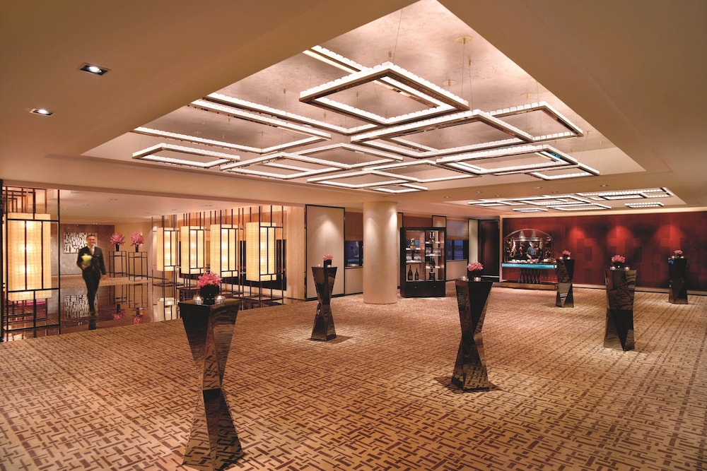 The Portman Ritz-Carlton, Shanghai — Hotel building in Shanghai, Shanghai
