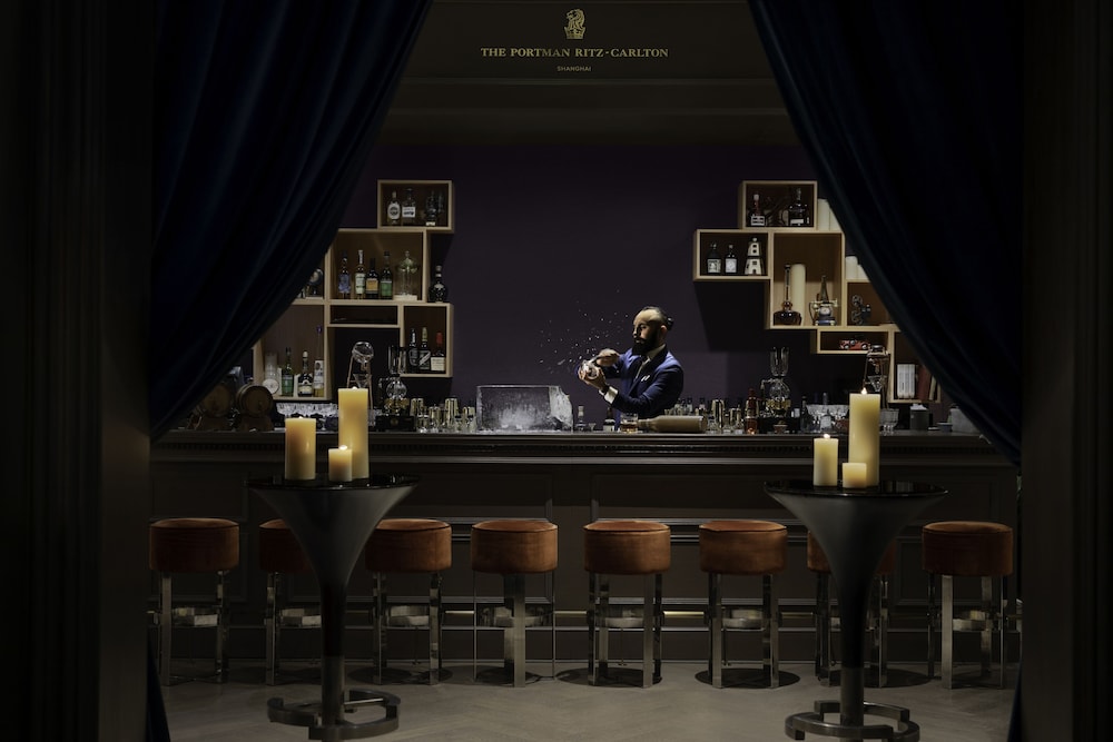 The Portman Ritz-Carlton, Shanghai — Restaurant & bars in Shanghai, Shanghai