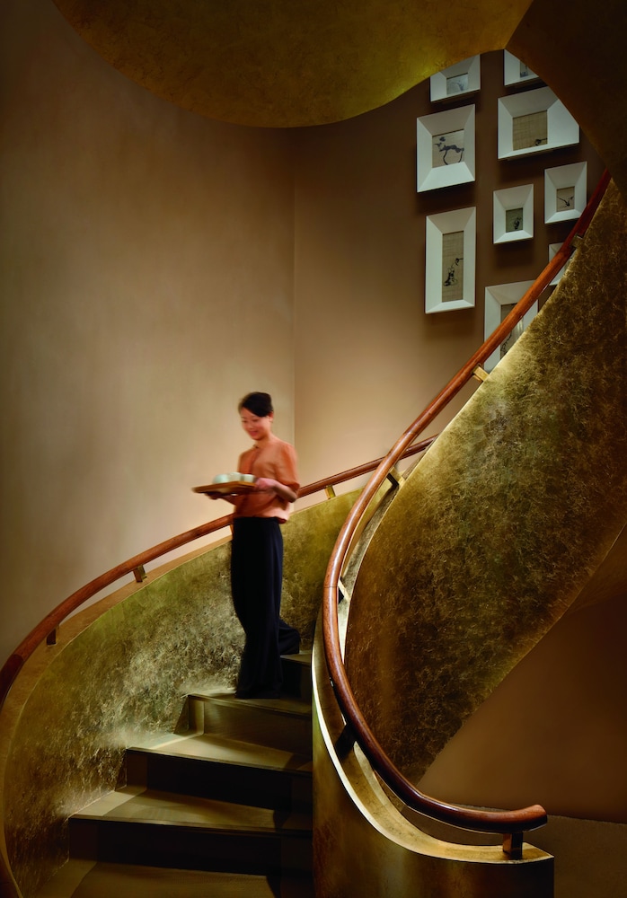 The Portman Ritz-Carlton, Shanghai — Hotel building in Shanghai, Shanghai