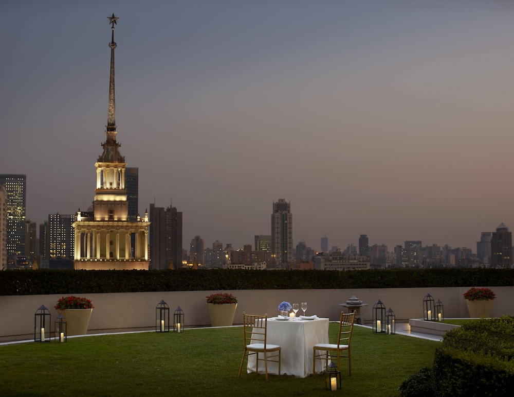The Portman Ritz-Carlton, Shanghai — Restaurant & bars in Shanghai, Shanghai