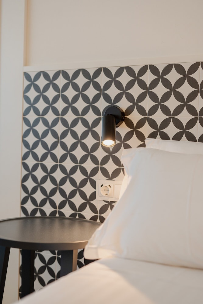 Magnolia Hotel Salou - Adults Only — Hotel rooms in Salou, Catalonia