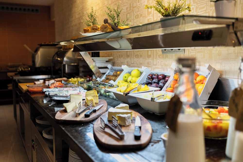 Magnolia Hotel Salou - Adults Only — Restaurant & bars in Salou, Catalonia