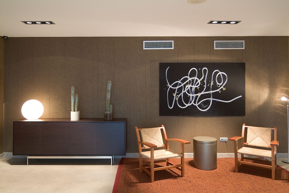 Magnolia Hotel Salou - Adults Only — Hotel building in Salou, Catalonia