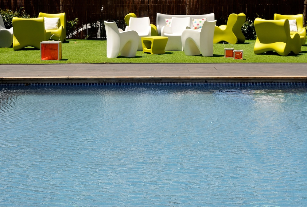 Magnolia Hotel Salou - Adults Only — Swimming pool in Salou, Catalonia