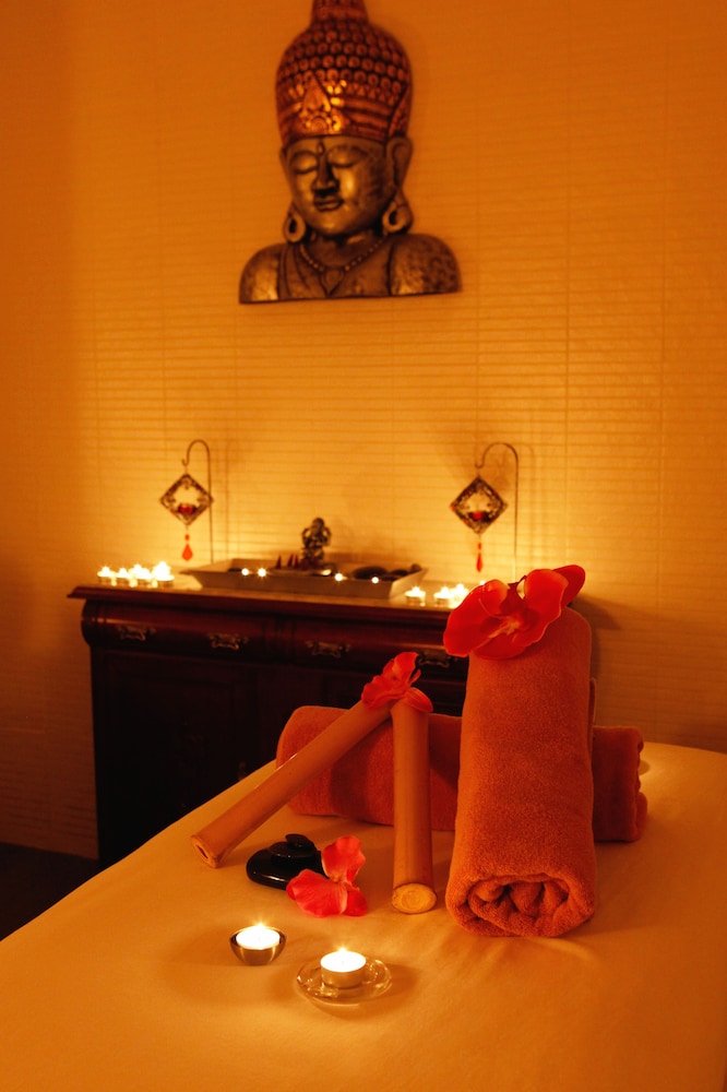 Magnolia Hotel Salou - Adults Only — Spa in Salou, Catalonia