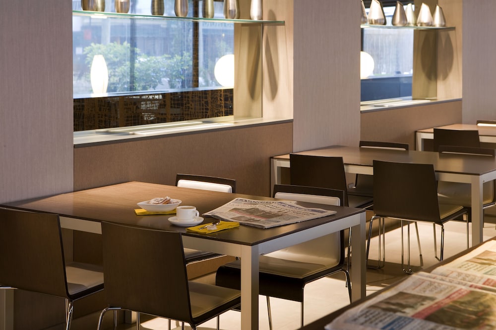 Magnolia Hotel Salou - Adults Only — Restaurant & bars in Salou, Catalonia