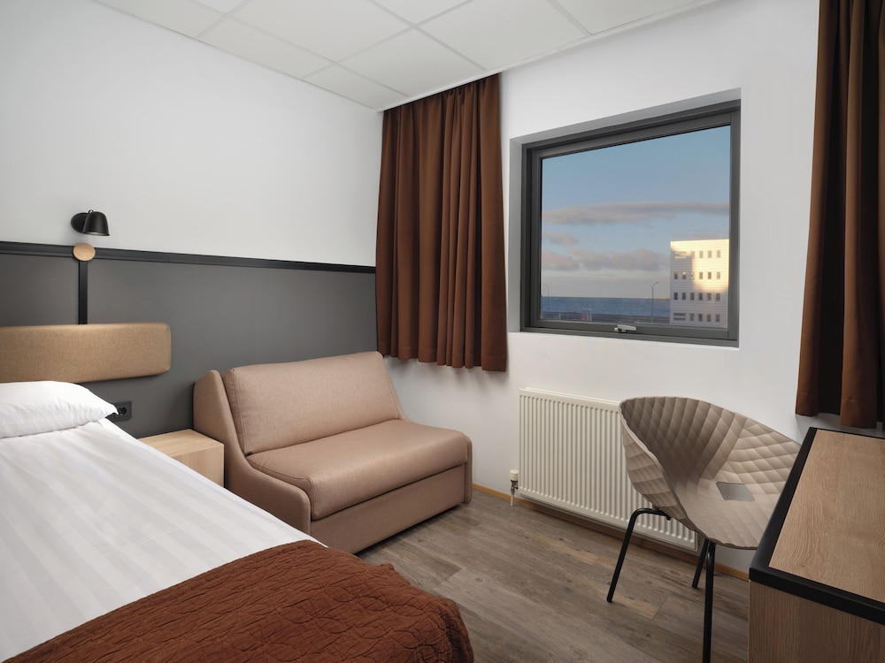 Hotel Cabin — Hotel rooms in Reykjavik, Capital Region