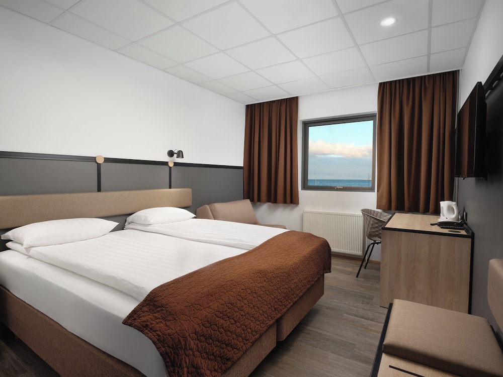 Hotel Cabin — Hotel rooms in Reykjavik, Capital Region