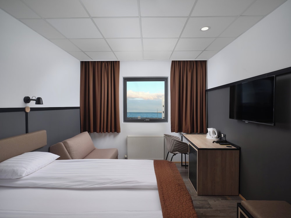 Hotel Cabin — Hotel rooms in Reykjavik, Capital Region
