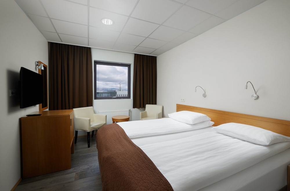 Hotel Cabin — Hotel rooms in Reykjavik, Capital Region