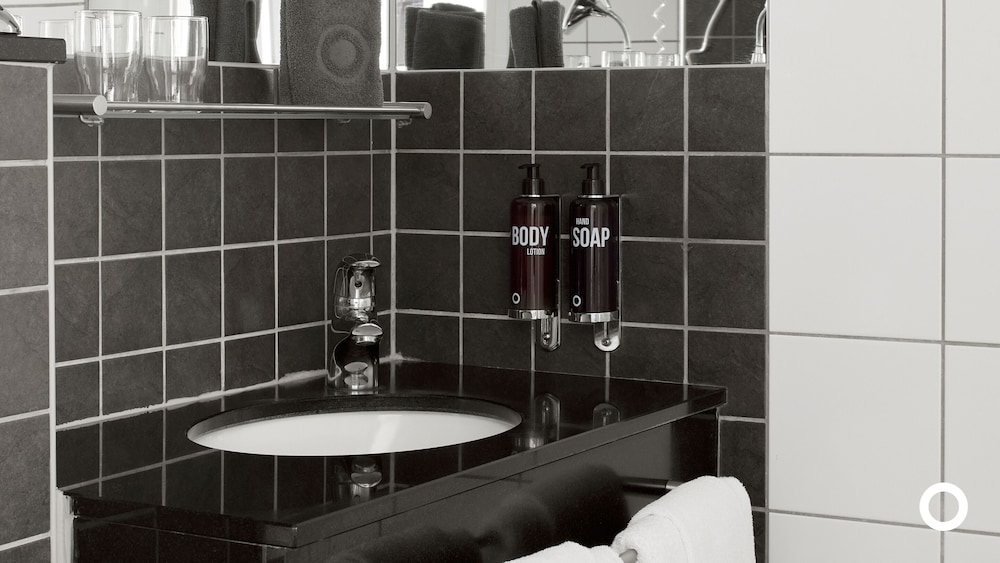 Center Hotels Arnarhvoll — Hotel rooms in Reykjavik, Capital Region