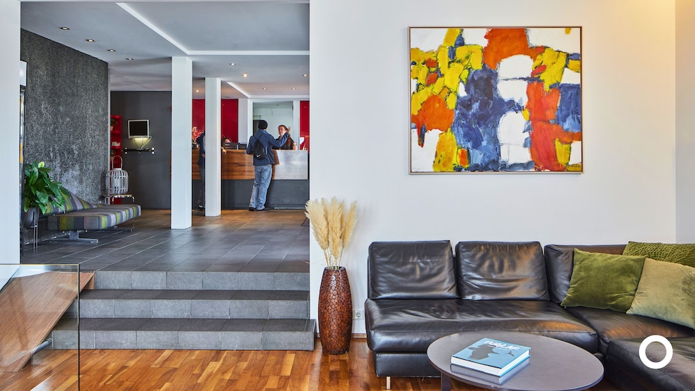 Center Hotels Arnarhvoll — Hotel building in Reykjavik, Capital Region
