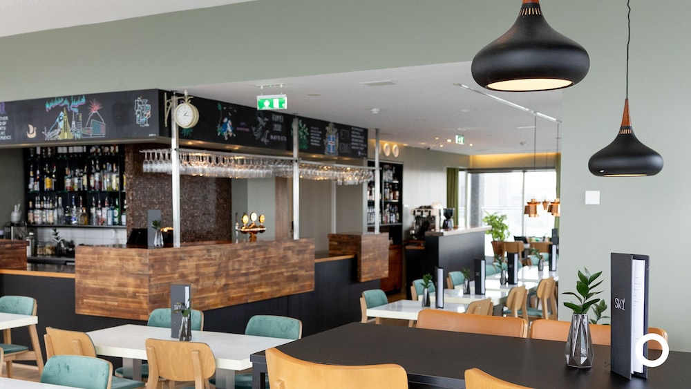 Center Hotels Arnarhvoll — Restaurant & bars in Reykjavik, Capital Region