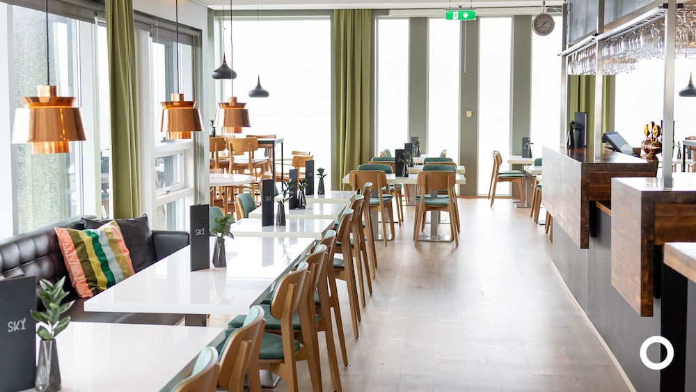Center Hotels Arnarhvoll — Restaurant & bars in Reykjavik, Capital Region