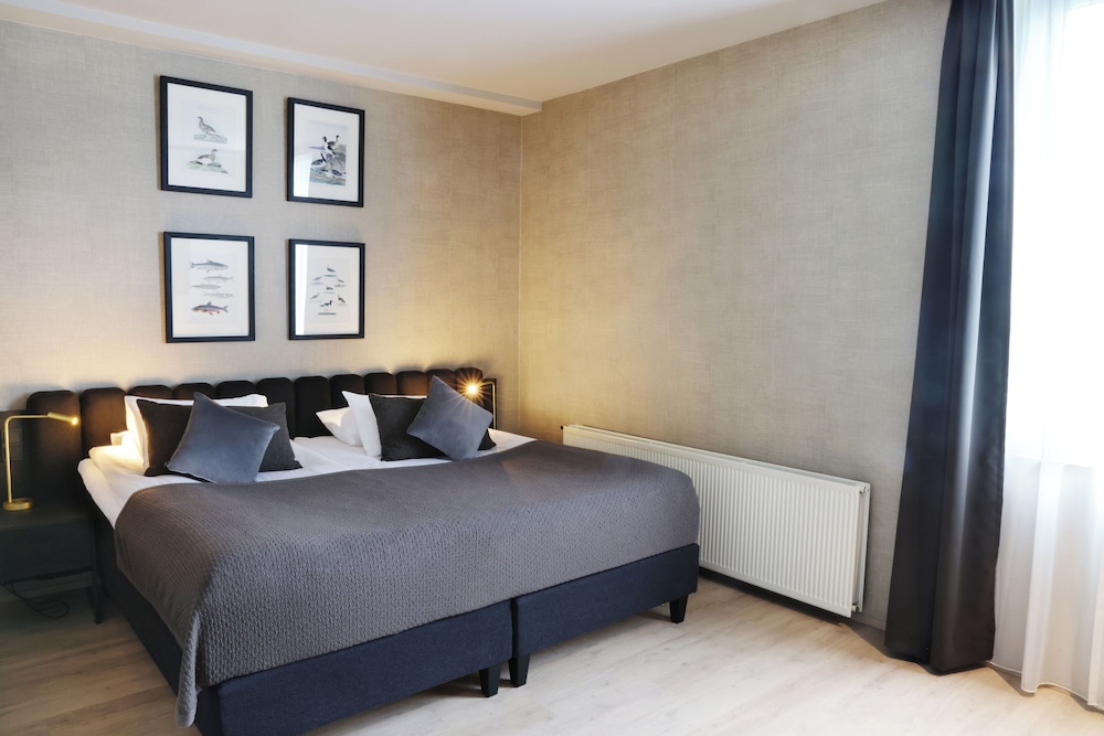 Hotel Reykjavík Grand — Hotel rooms in Reykjavik, Capital Region