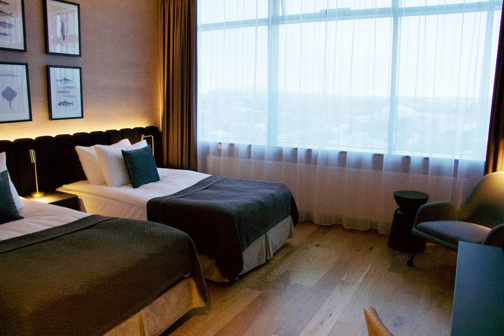 Hotel Reykjavík Grand — Hotel rooms in Reykjavik, Capital Region