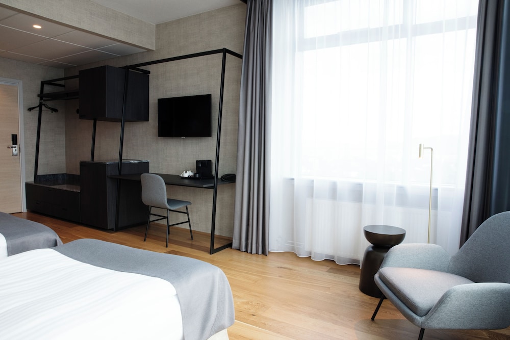 Hotel Reykjavík Grand — Hotel rooms in Reykjavik, Capital Region