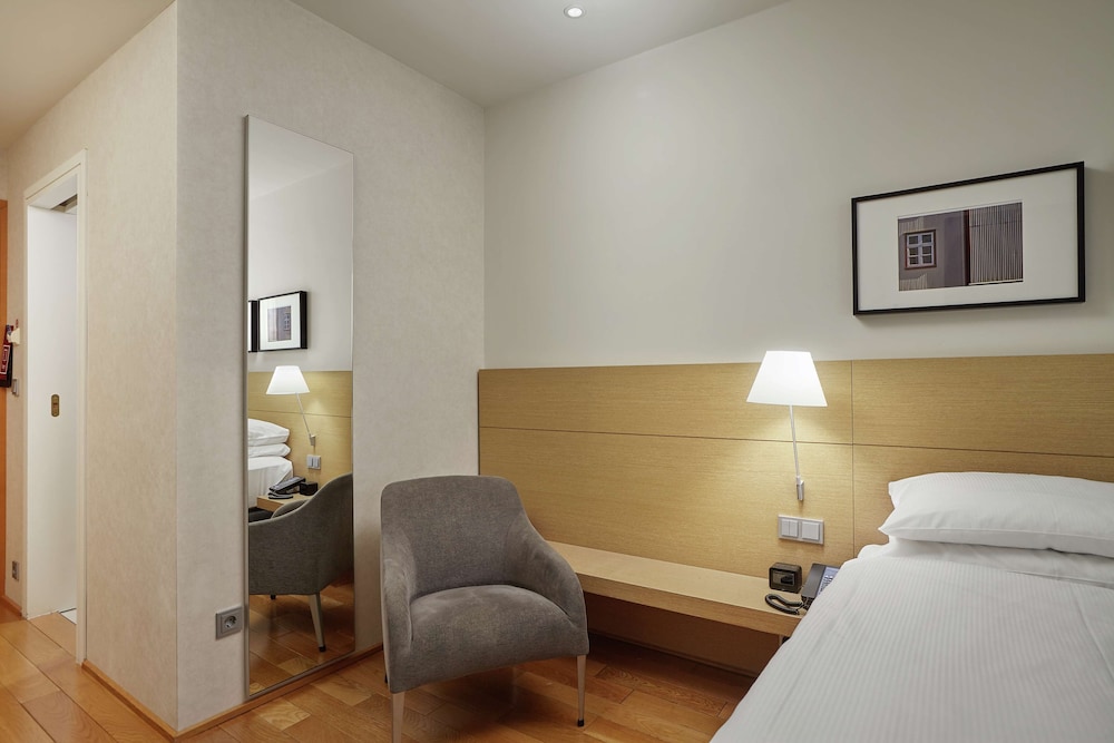 Hilton Reykjavik — Hotel rooms in Reykjavik, Capital Region
