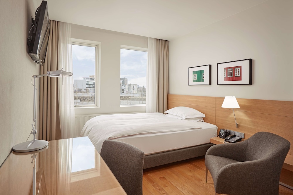 Hilton Reykjavik — Hotel rooms in Reykjavik, Capital Region